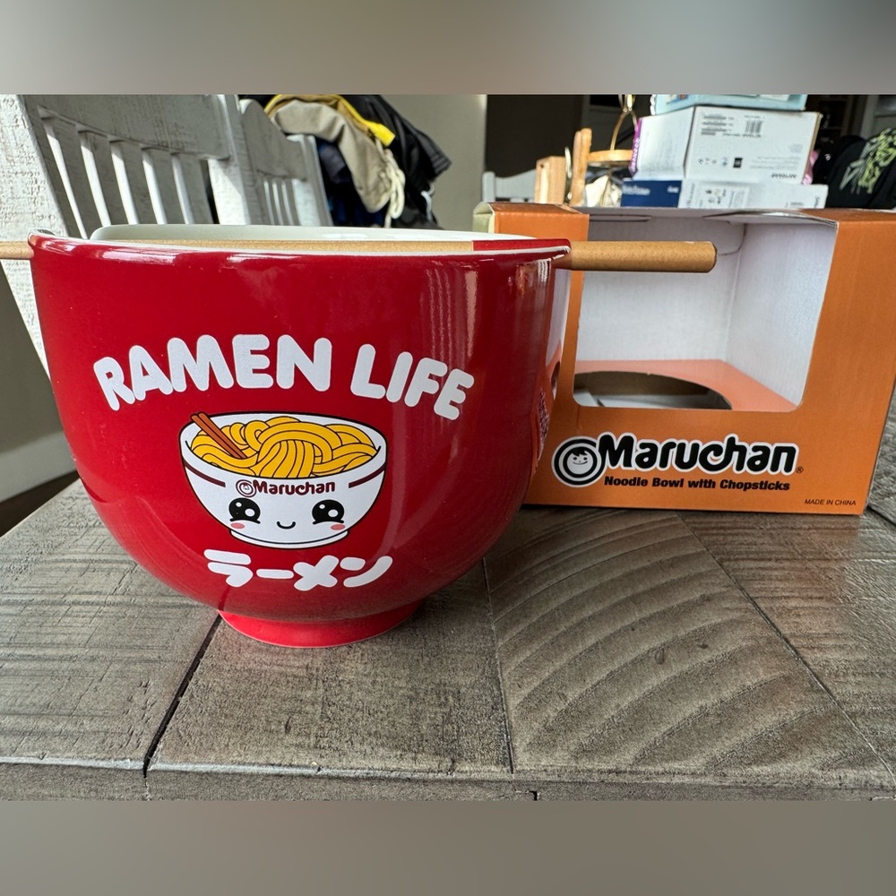 Maruchan Ramen Noodle Ceramic Bowl with Chopsticks.